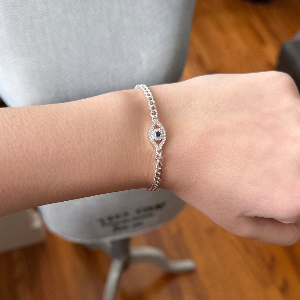 Elegant Silver Evil Eye Bracelet